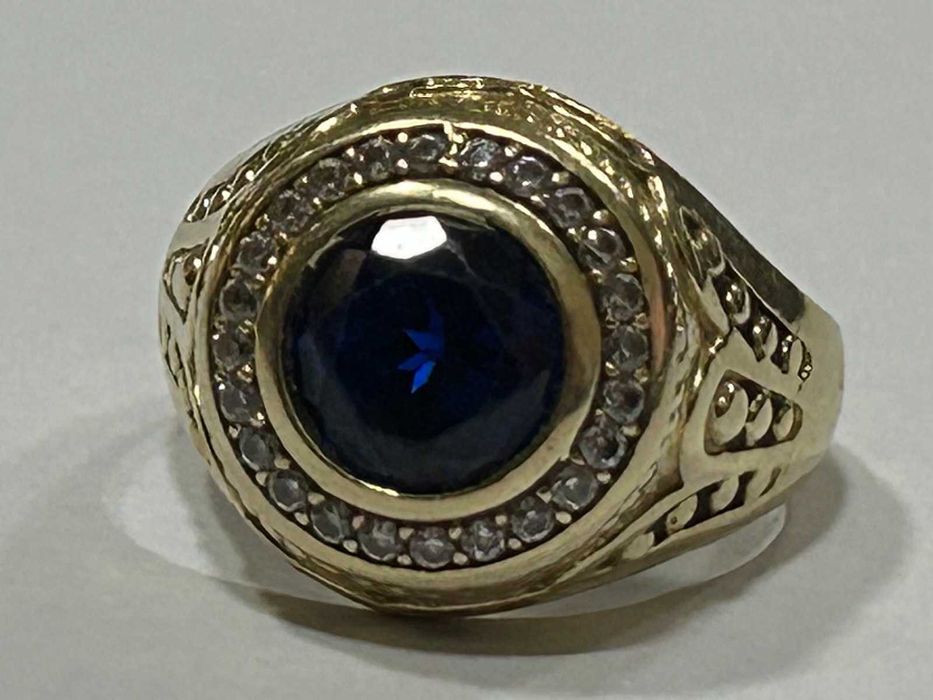 Златен пръстен 14к 585/ 7,31 гр.