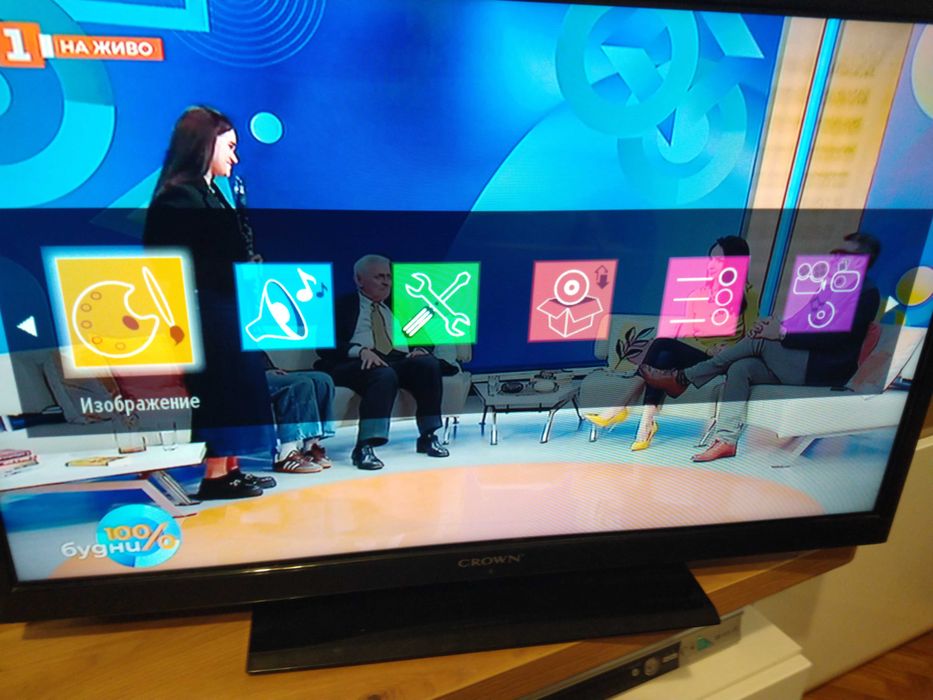 Телевизор  Crown LED