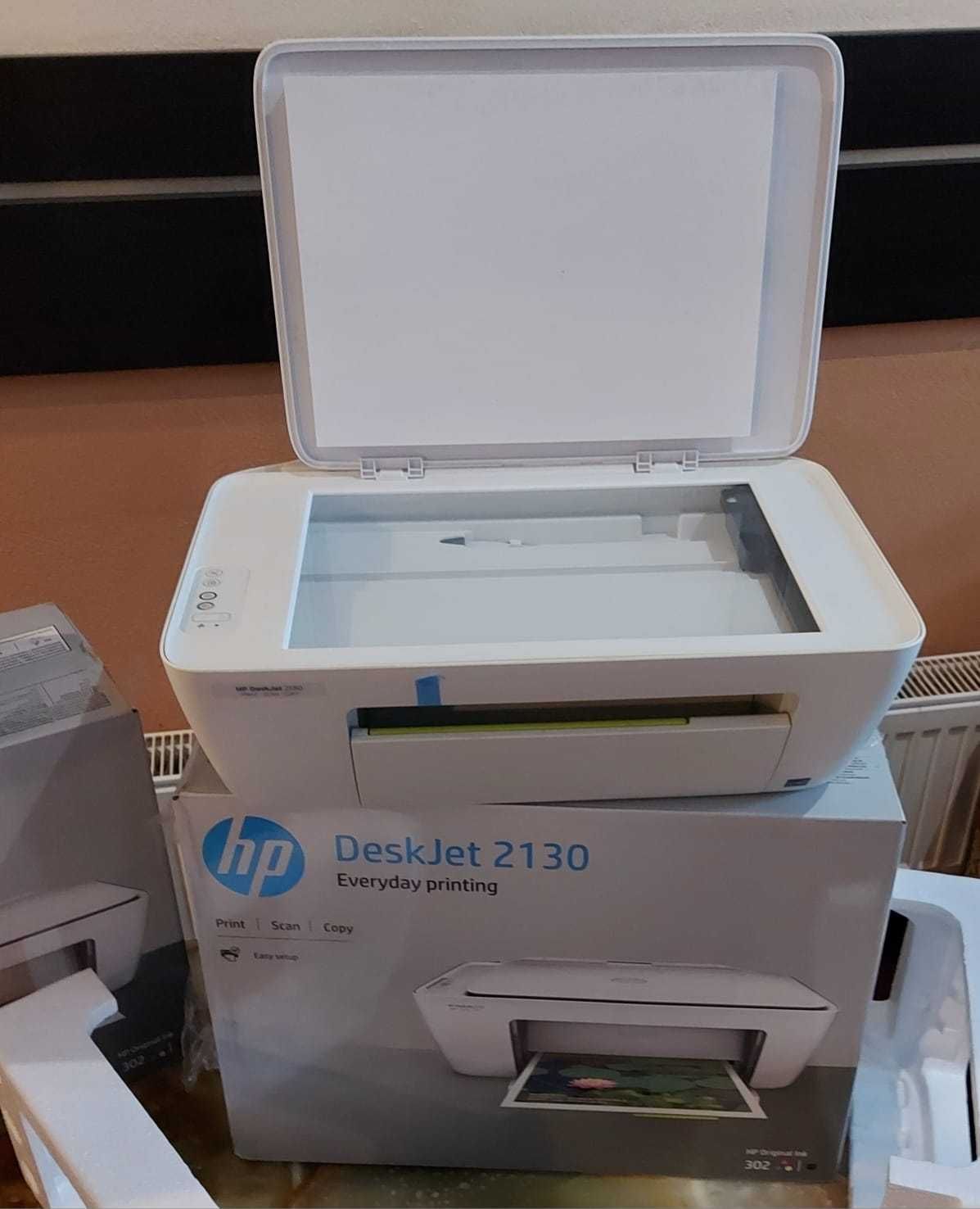 Multifuncțional HP Deskjet 2130 All-in-One, A4 - 2 bucati