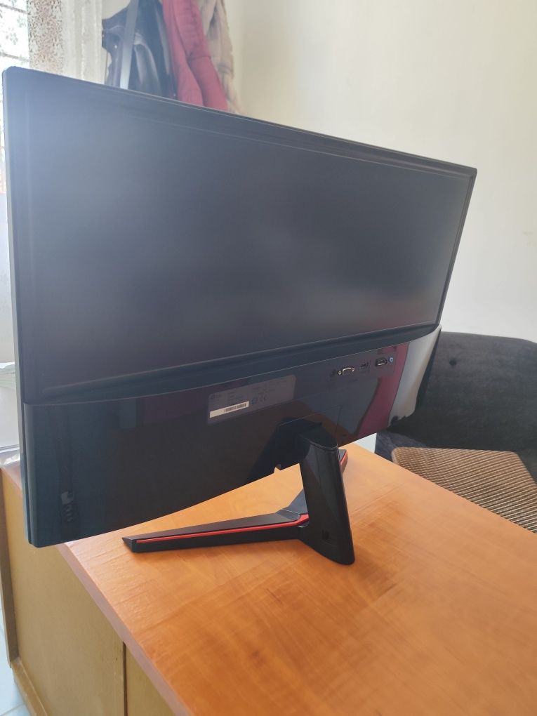 Vând Monitor gaming LG 27 '