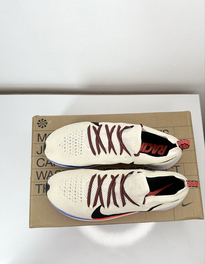 Nike Zoom Fly Flyknit (41) Маратонки