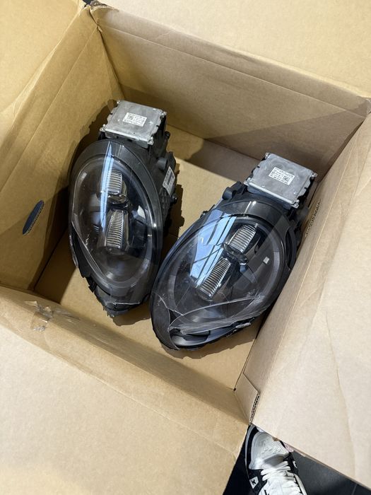 Фарове Porsche 911