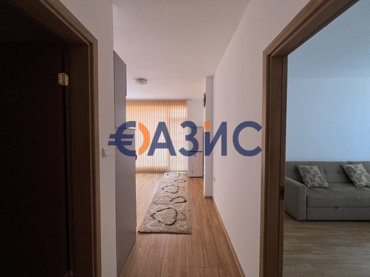 Продава се Тристаен апартамент в к.к. Слънчев бряг - 69 кв.м за 812 €/кв.м - Снимка #1