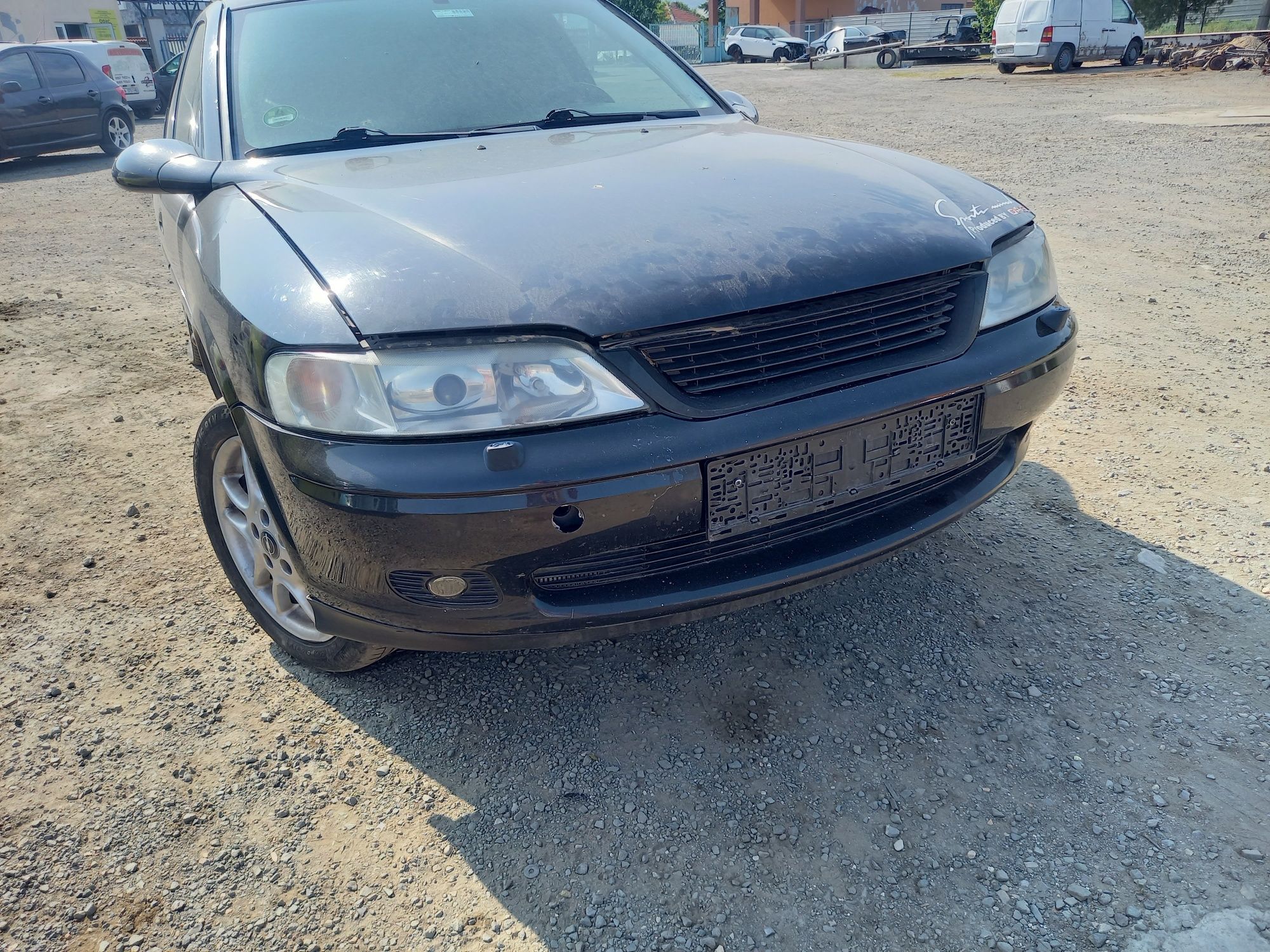 Опел Вектра 2.2 i 16V на части !