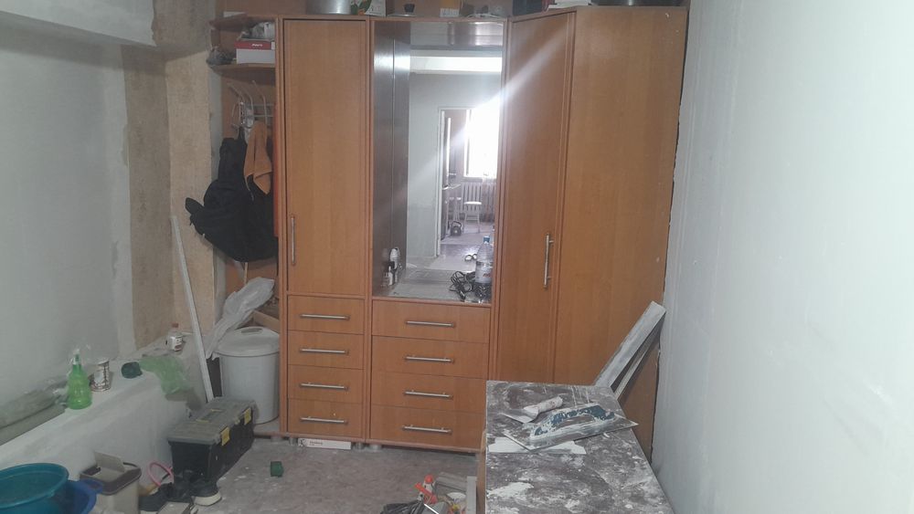 Шкаф прихожье  еее