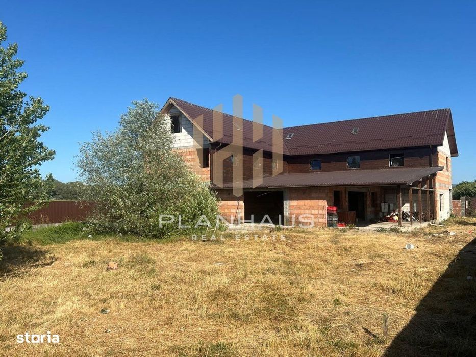 Constructie la rosu Săcălășeni ,Maramureș,ideal pensiune ,dezvolt