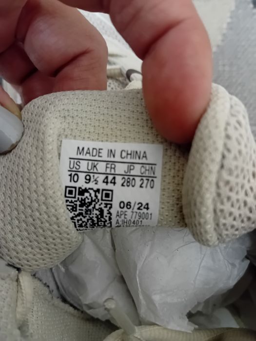 Маратонки Adidas ( adiPrene)