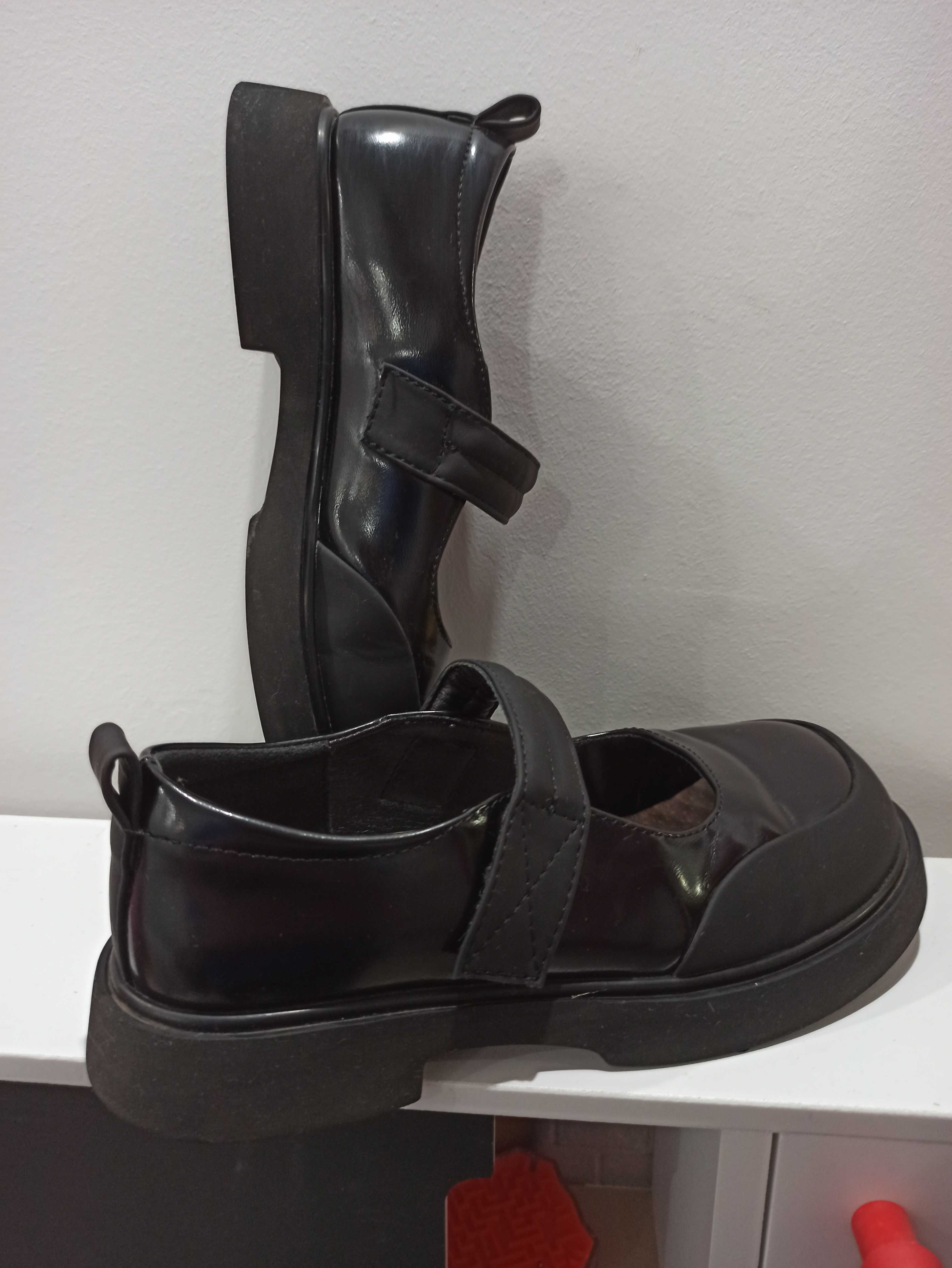 Елегантни обувки Apawwa , size 35