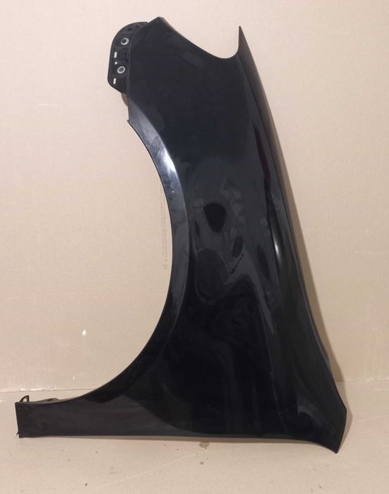 Aripa stanga  VW Golf 6 Break Combi neagra Piesa si vopsea Originala