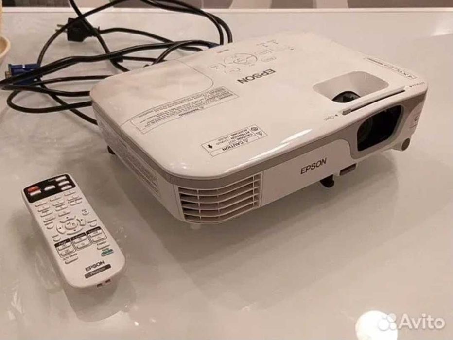 Продам проектор Epson EB-S11