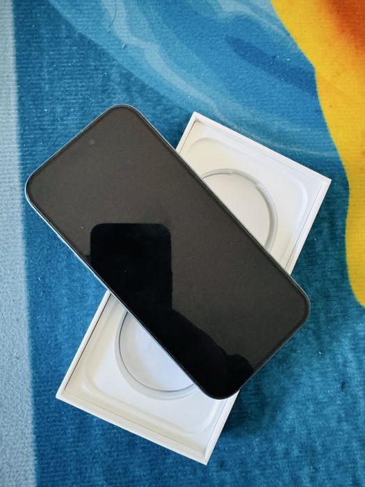 Продается iPhone 16