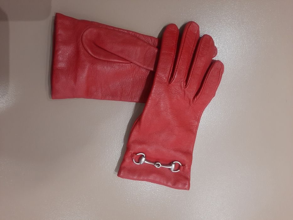 Дамски червени кожени ръкавици