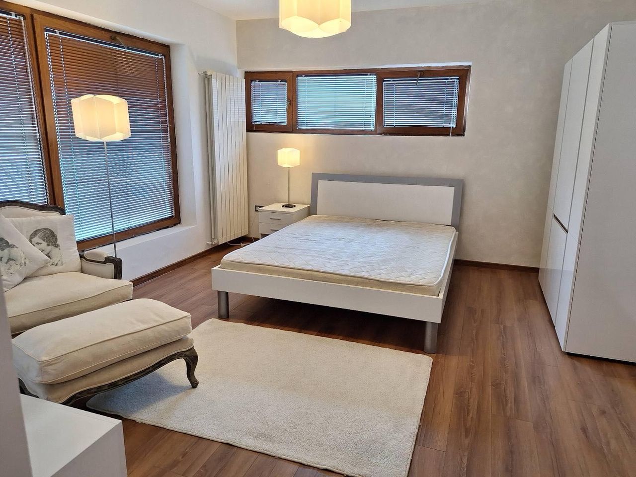 Дава се под наем Тристаен апартамент в София, Лозенец - 111 кв.м за 1000 € - Снимка #6