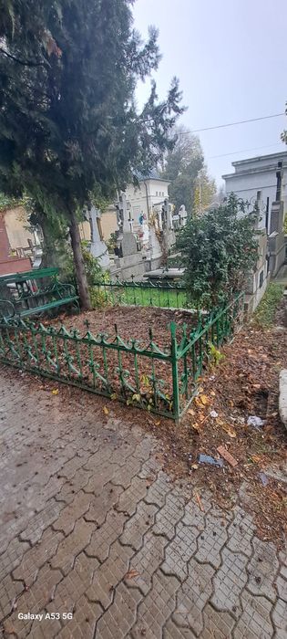 Vand loc de veci dublu in Cimitirul Sf. Vineri, Bucuresti