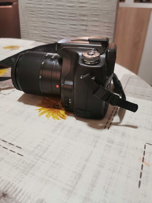 Sony dslr-a100 digital camera