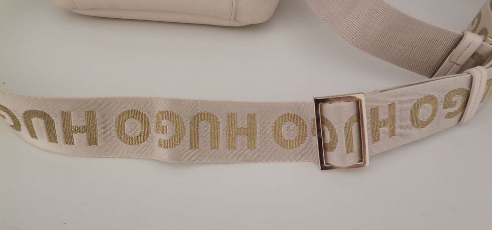 Hugo Boss дамска чанта