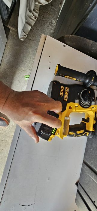 Rotopercutor Dewalt Dch 273