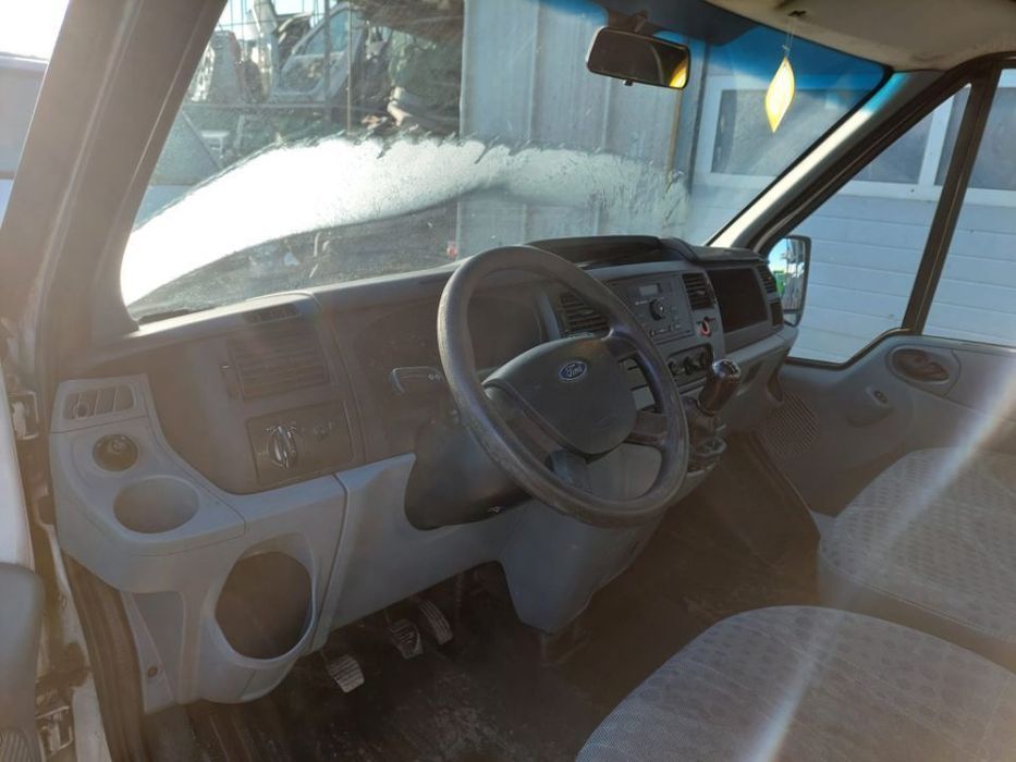 Dezmembram Ford Transit, an 2008, motor 2.2 TDCI tip P8FA