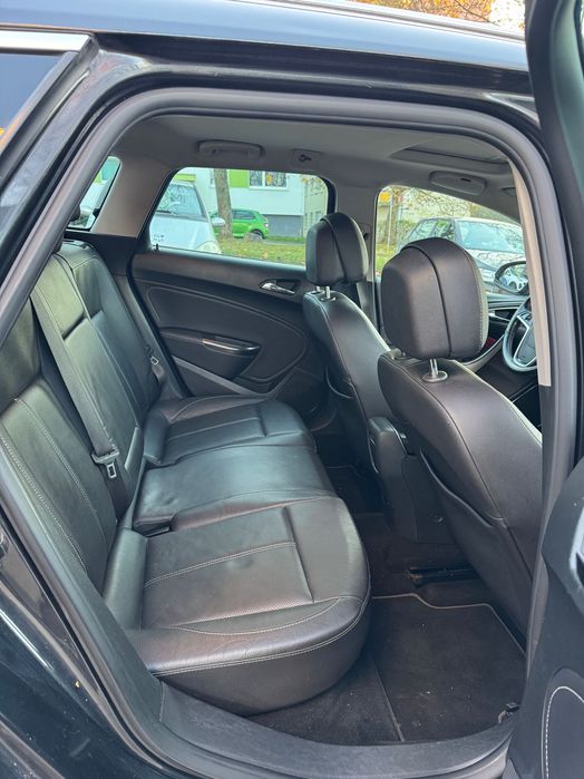 Opel Astra J 2012. Mașina se află în Germania