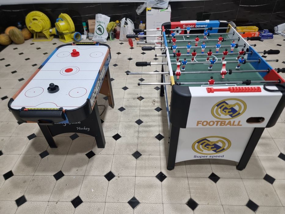 Настольный хоккей и настольный футбол