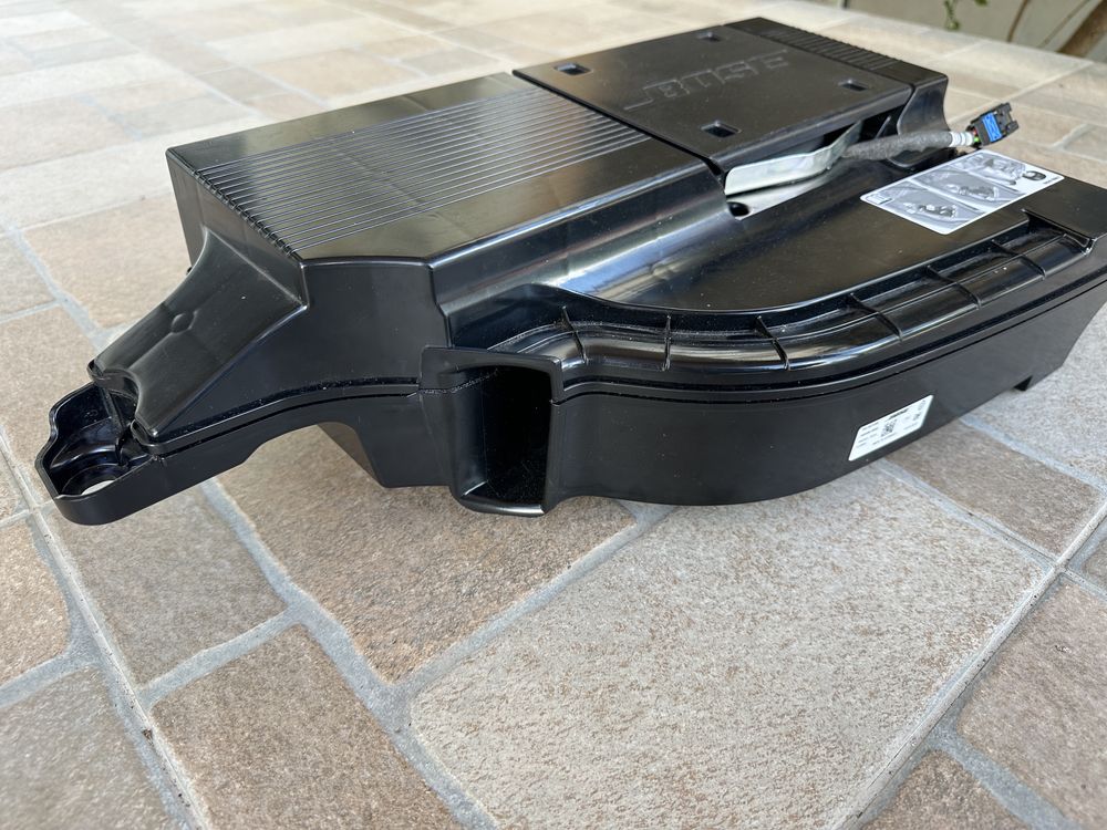 Bose subwoofer Renault Espace, Scenic