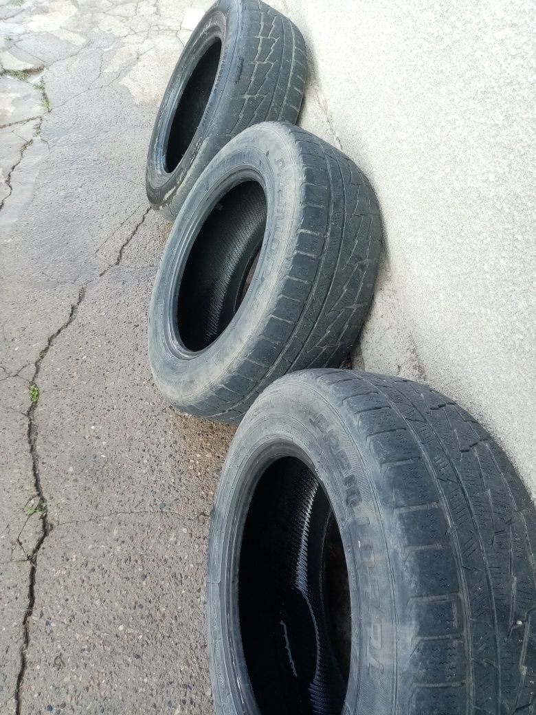 Автошина 235/60 R16