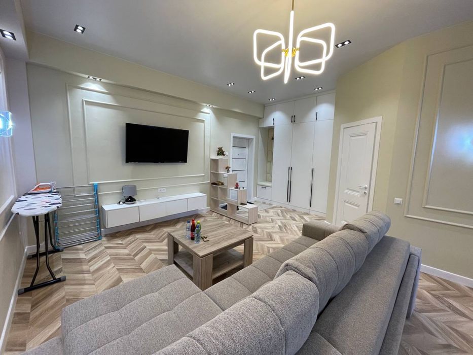 Юнусобод-8 жк Сезам 2-комнаты студия новостройка