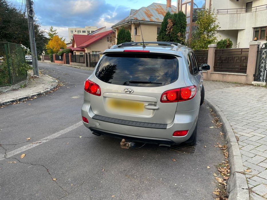 Hyundai Santa Fe facelift 2.2 CRDI , acte valabile asigurare ieftina