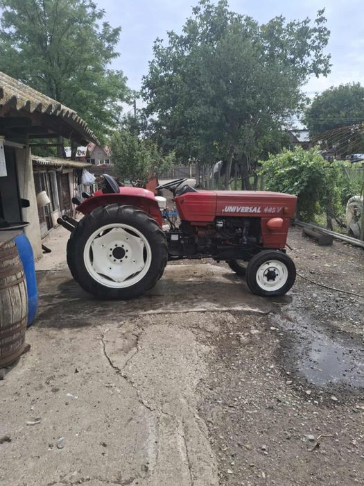 Tractor  445  vr