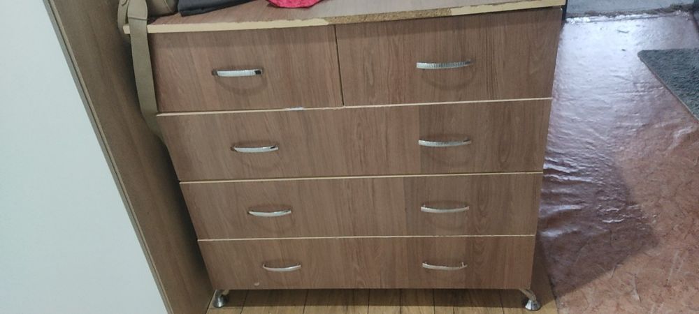 Продам комод  недорого