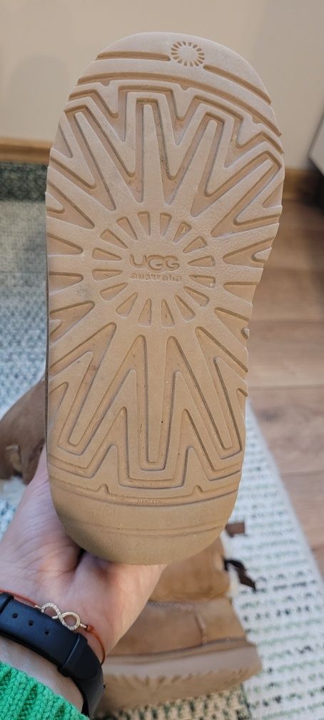 Ugg autentice marimea 30