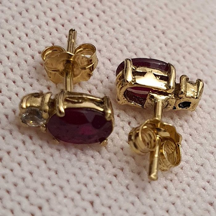 Cercei Aur 14K Cu Safire Si Rubine Naturale