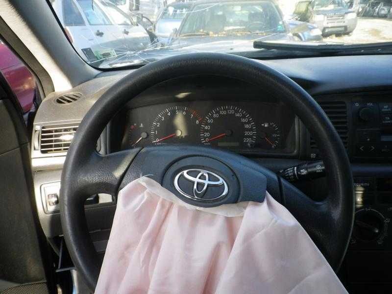 Тойота корола 1.4 VVTI / Toyota Corolla 1.4 VVTI на части