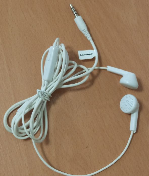 Vând Căști LENOVO