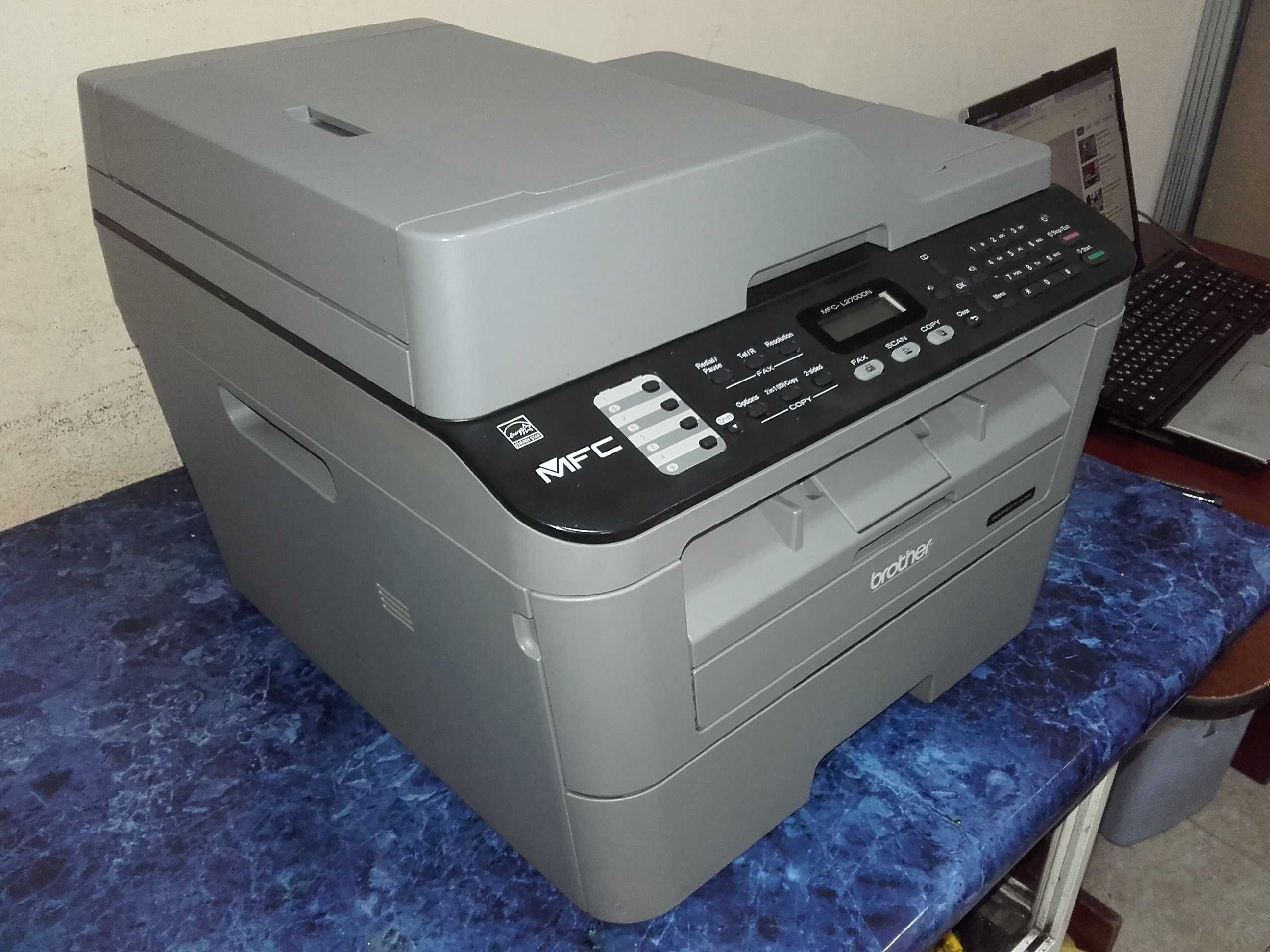 Отличен! Безжичен Wi-Fi лазерен принтер 3 в 1 Brother MFC L2700DW