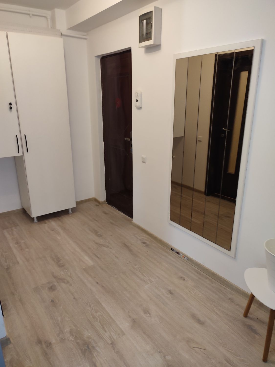 Apartament cu 3 camere și loc de parcare in Mamaia, zona Hotel Regal