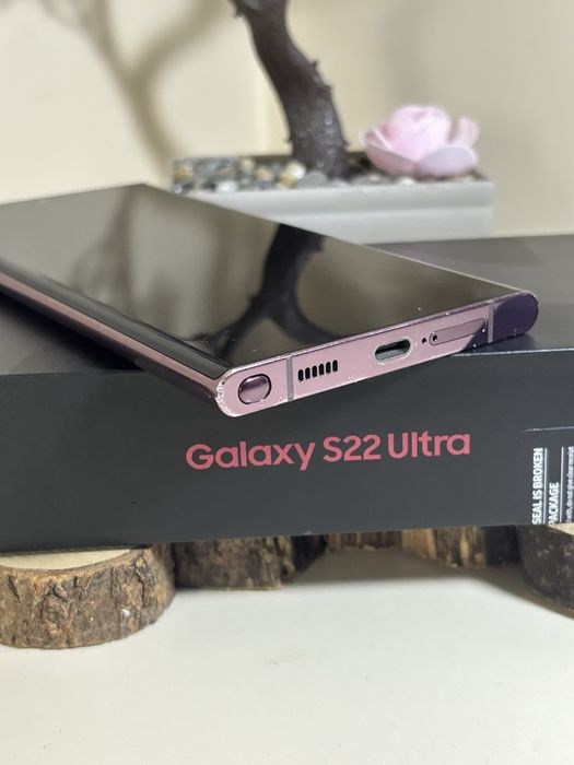 *Добро Състояние* Samsung S22 ULTRA (256GB)