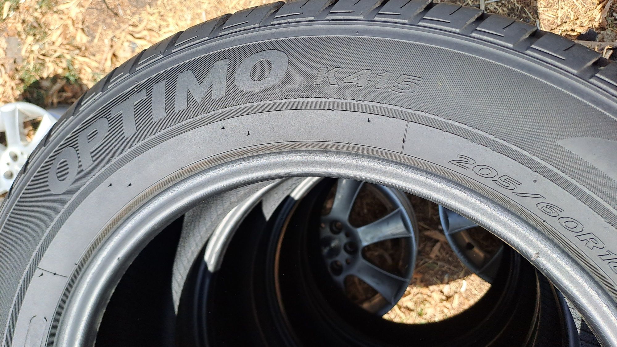 4бр. 205/60/16 Hankook Optimo k415