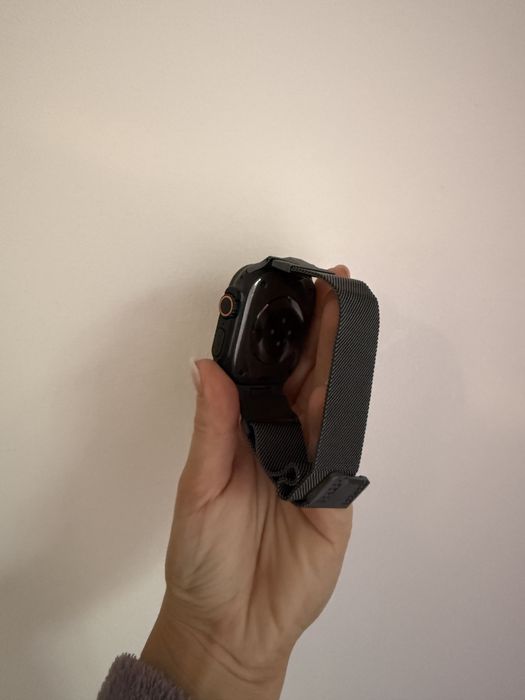 Apple Watch ultra 2 49mm black titanium 2024