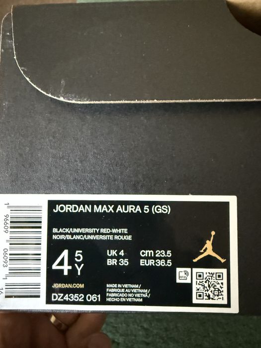 Adidasi Jordan Max aura 5 , 36.5 , 23,5 cm noi nouti la cutie!