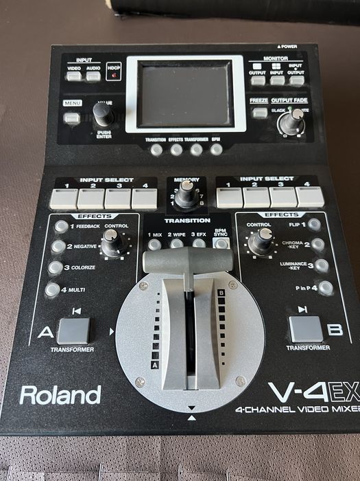 Mixer Video Roland