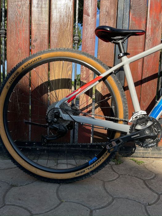 Vand bicicleta. Mtb cube