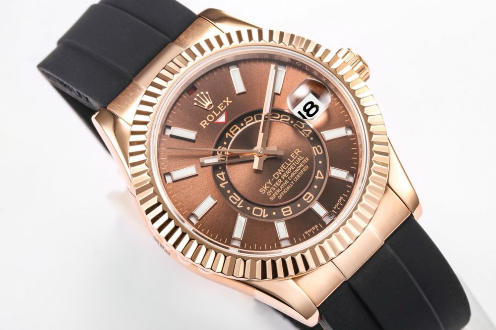 Ceas Rolex Sky Dweller Automatic