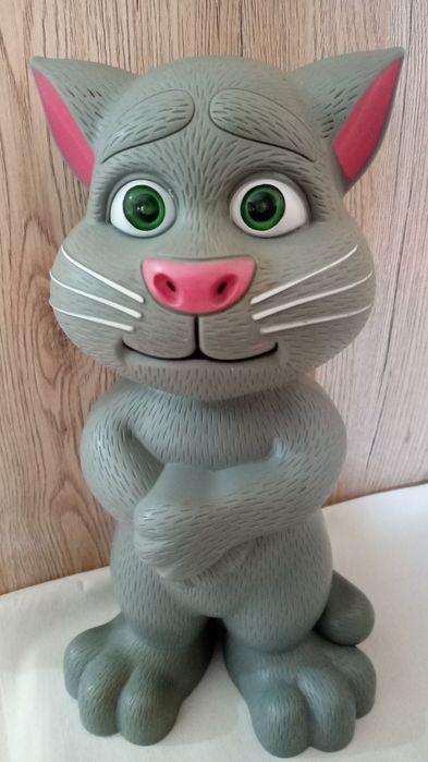 Детские игрушки. Говорящие котики.