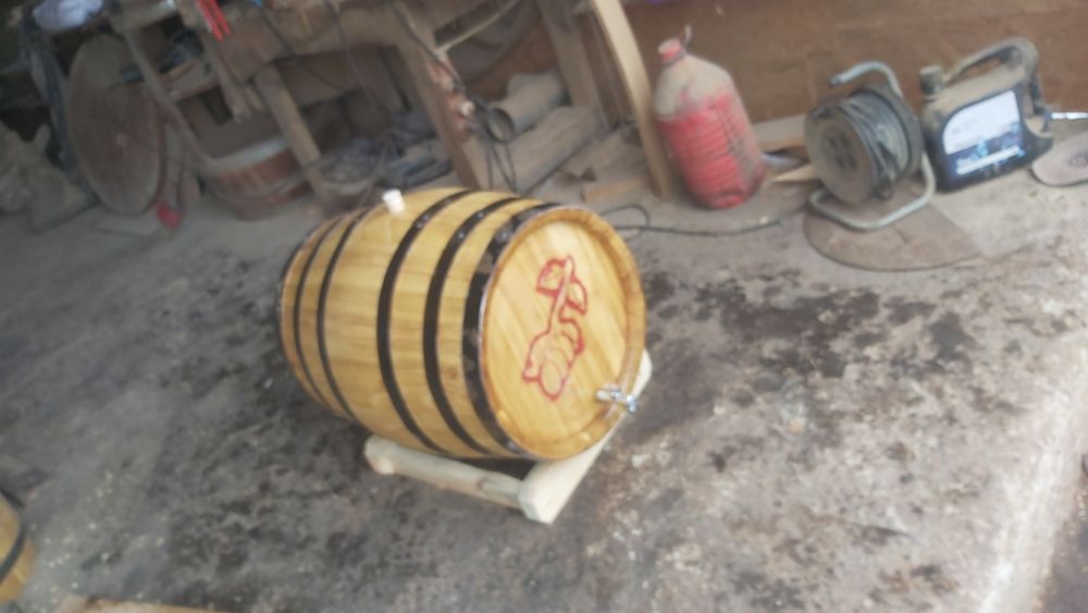 butoi tuica 50l cu canea