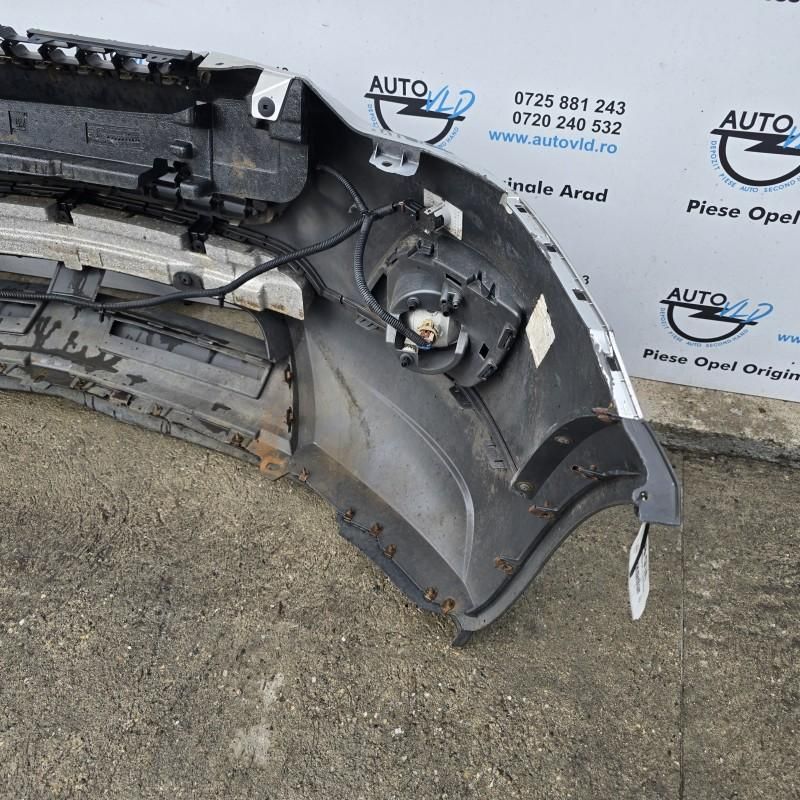 Bara fata cu proiectoare ceata si senzori de parcare Opel Antara facel