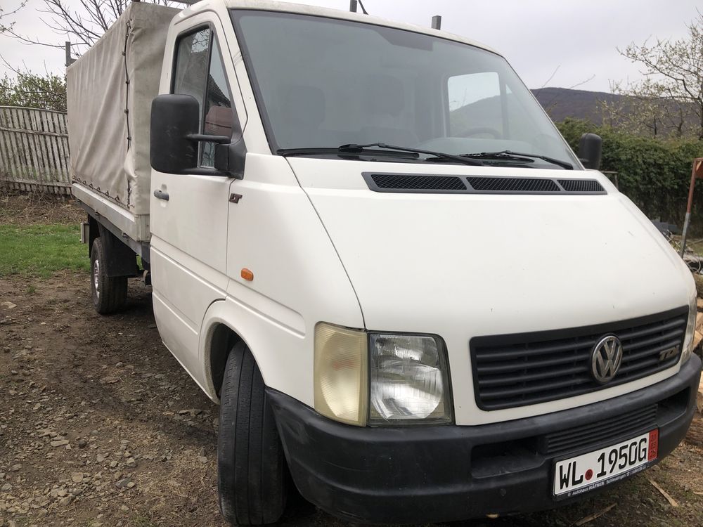 Volkswagen LT 35 2,5 TDI 2006 cu prelata