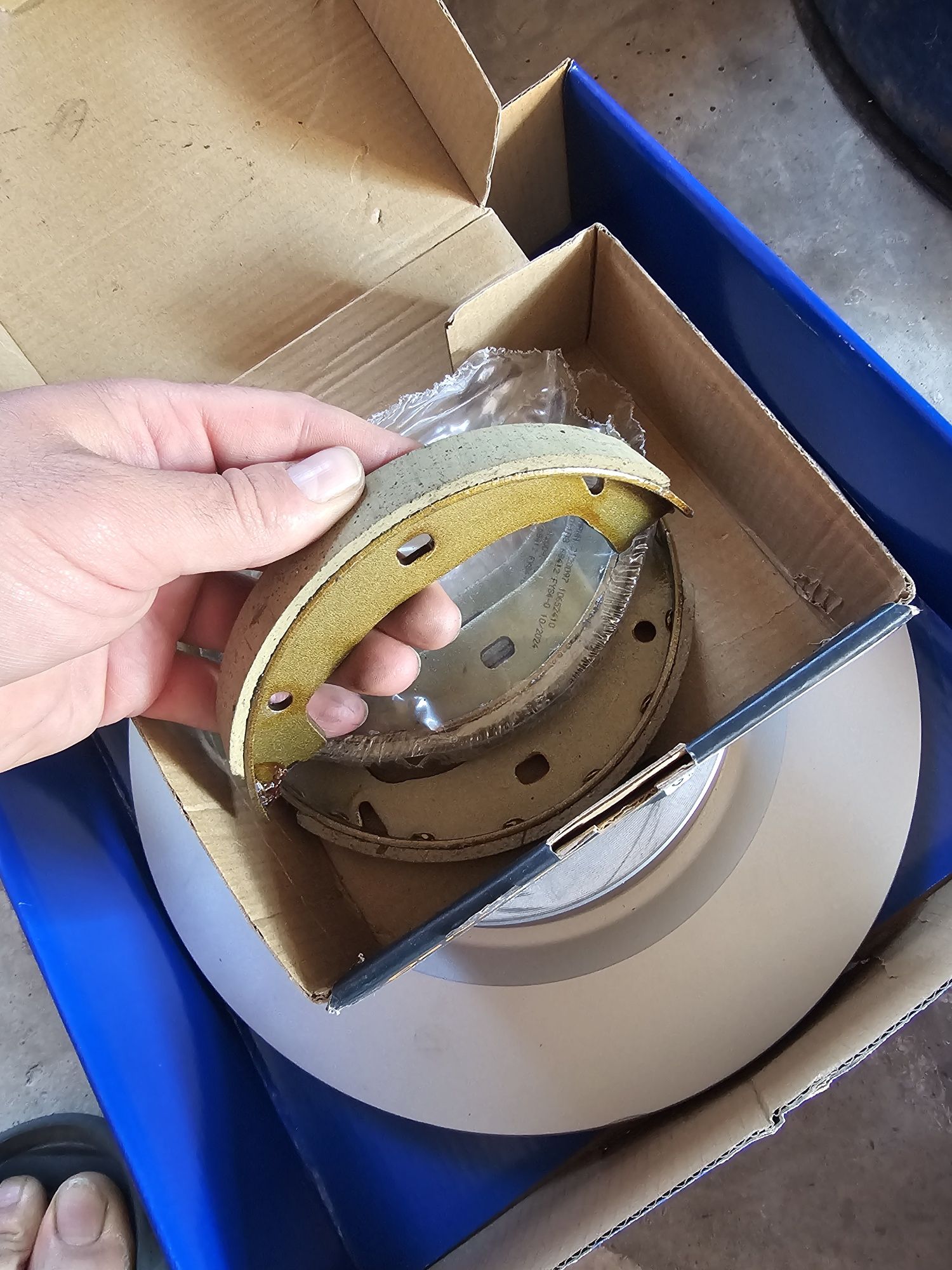 Discuri punte spate bmw 318d VENTILATE