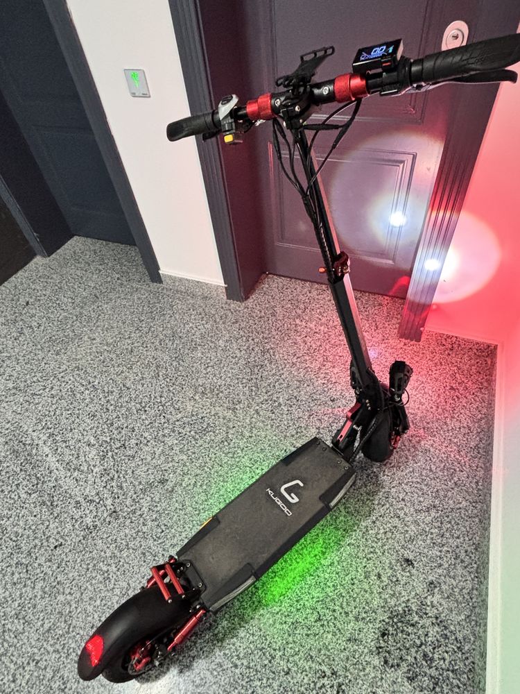Vând / Schimb Trotinetă Electrica Kugoo m4 Pro Plus • Stare Noua