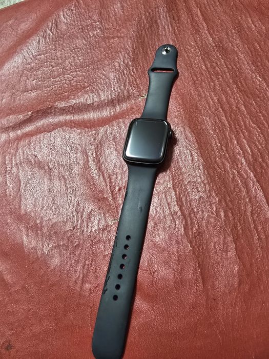 Apple Watch SE 2 44mm
